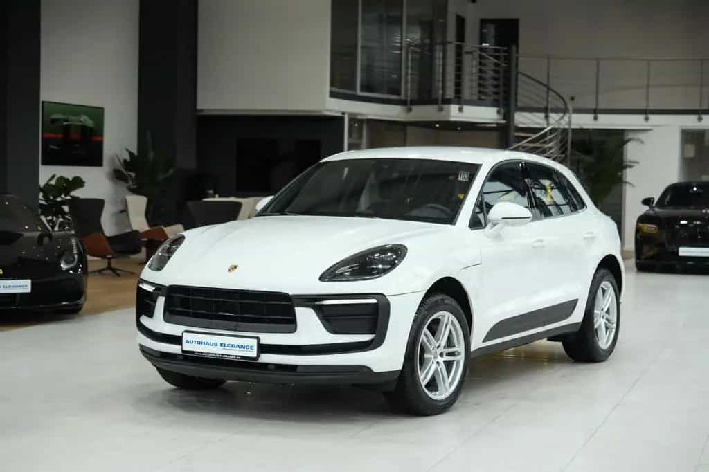 Porsche Macan 10/2022-photo-3