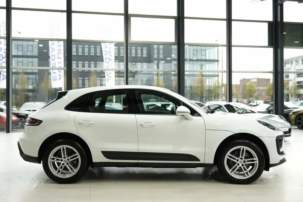 Porsche Macan 10/2022-photo-6