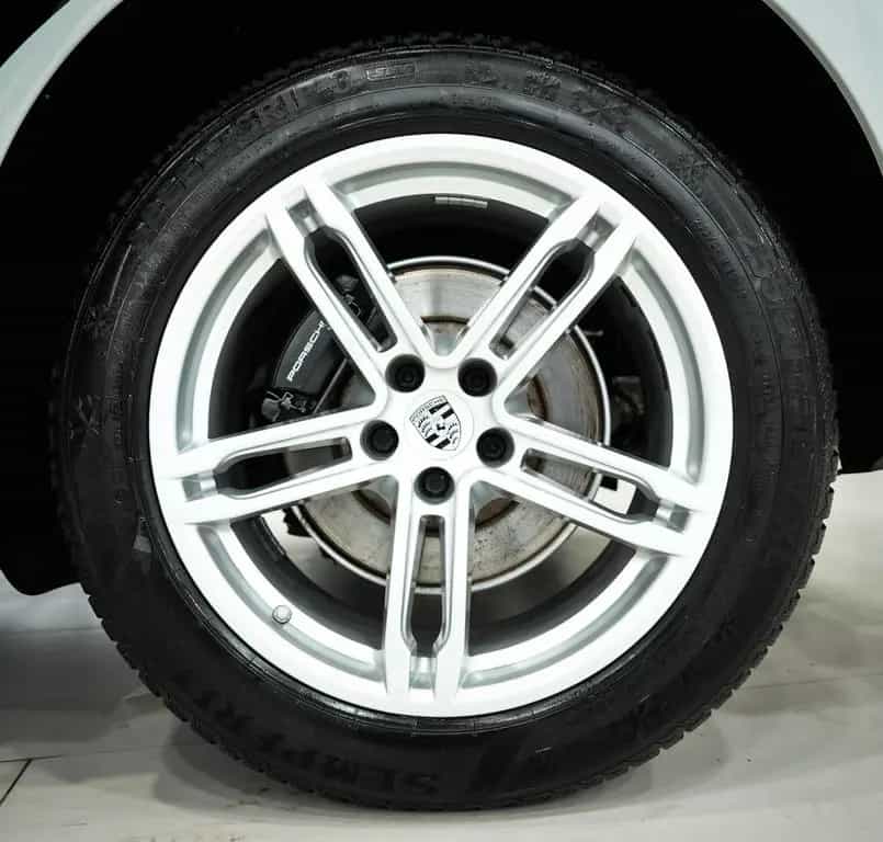 Porsche Macan 10/2022-photo-8