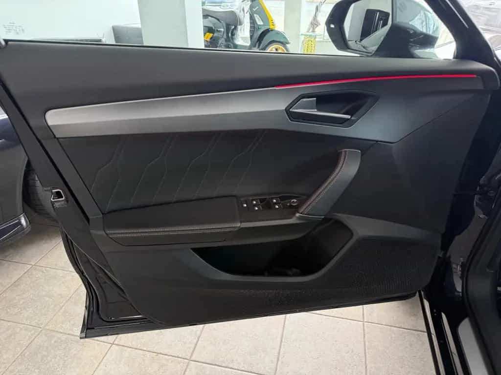 Cupra Formentor VZ 4Drive 19" 1.HD MWST. VOLL 11/2022-photo-17