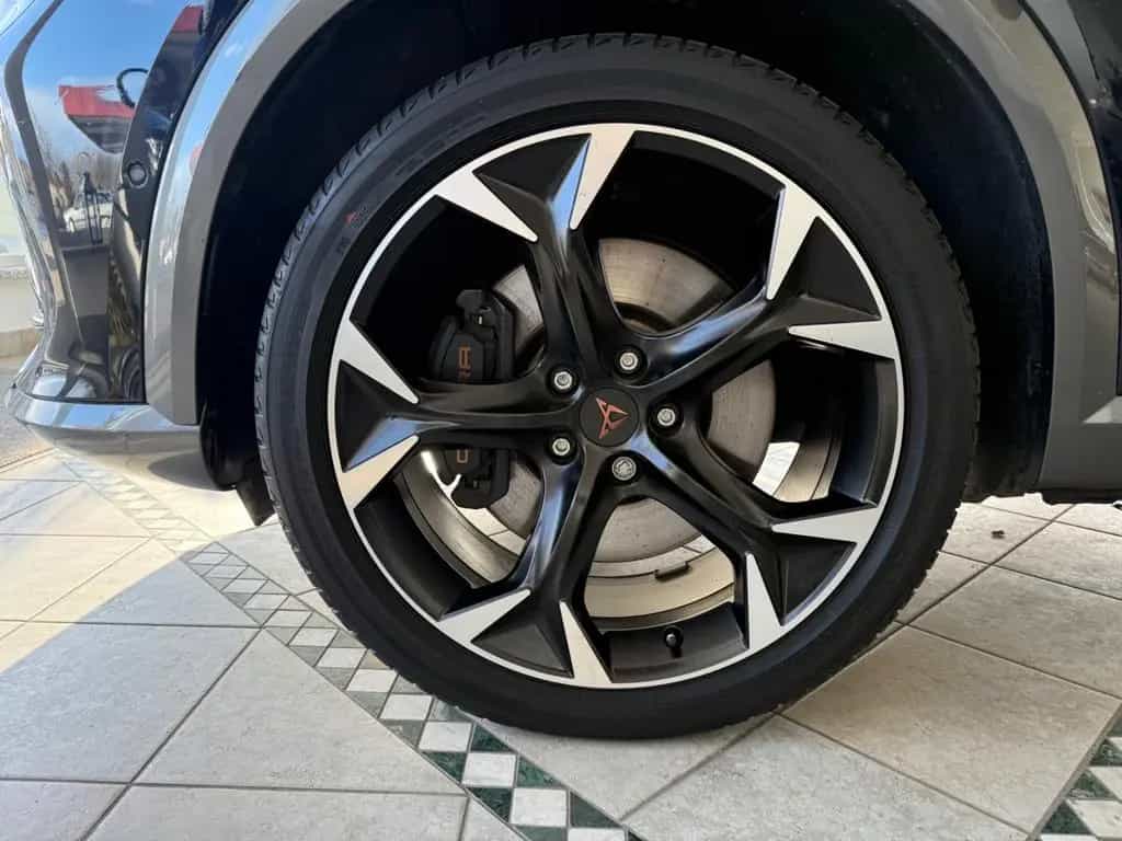 Cupra Formentor VZ 4Drive 19" 1.HD MWST. VOLL 11/2022-photo-19
