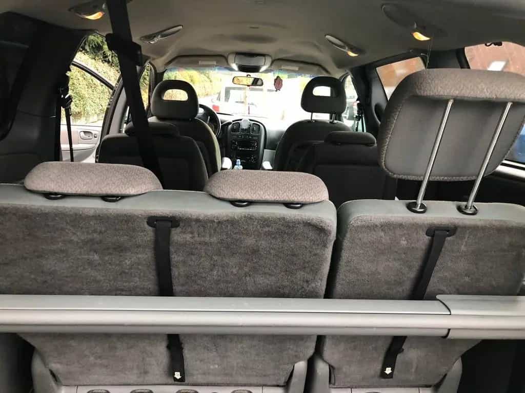 Chrysler Voyager Classic 2.8 CRD Autom. Classic 02/2006-photo-2