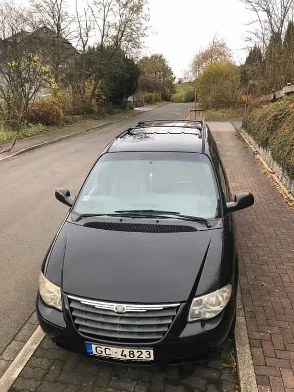 Chrysler Voyager Classic 2.8 CRD Autom. Classic 02/2006-photo-4