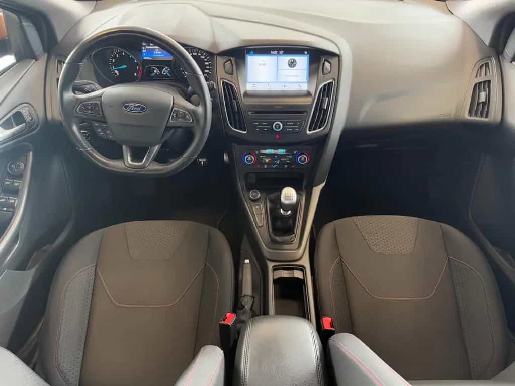 Ford Focus Lim. ST-Line Klimaauto Tempomat SHZ 01/2018-photo-11