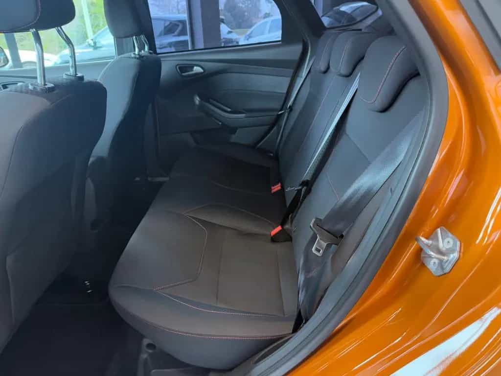 Ford Focus Lim. ST-Line Klimaauto Tempomat SHZ 01/2018-photo-15