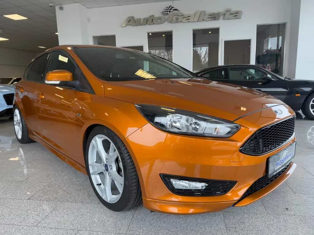 Ford Focus Lim. ST-Line Klimaauto Tempomat SHZ 01/2018-photo-6