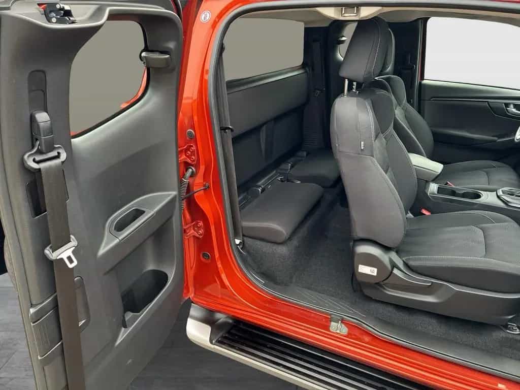 Isuzu D-Max Space Cab 4WD LS Anhängerkupplung Navi AH 08/2021-photo-12