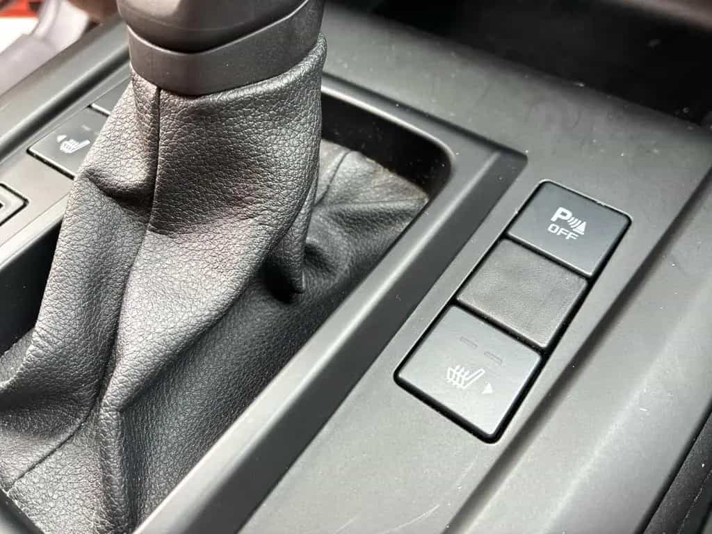 Isuzu D-Max Space Cab 4WD LS Anhängerkupplung Navi AH 08/2021-photo-15