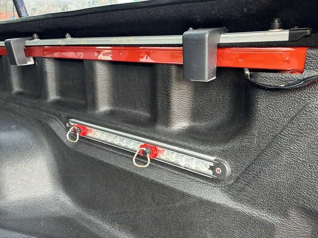 Isuzu D-Max Space Cab 4WD LS Anhängerkupplung Navi AH 08/2021-photo-20
