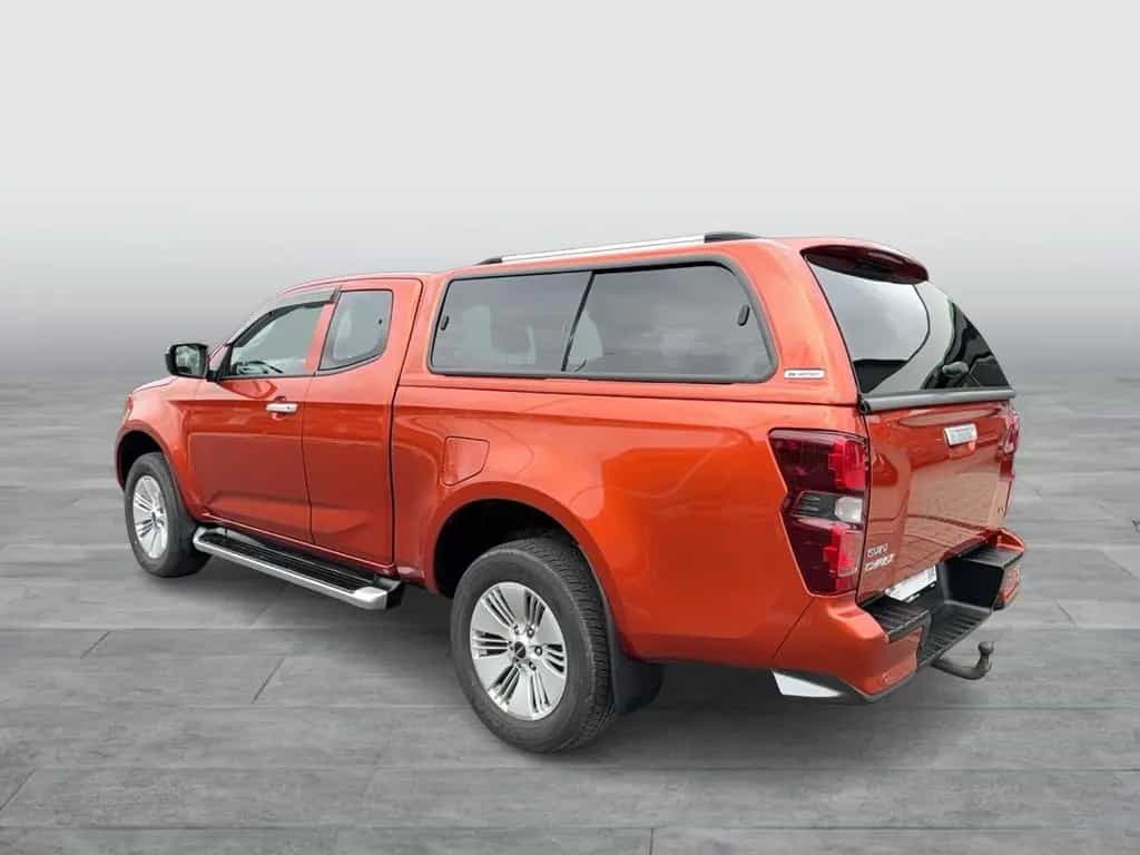 Isuzu D-Max Space Cab 4WD LS Anhängerkupplung Navi AH 08/2021-photo-3