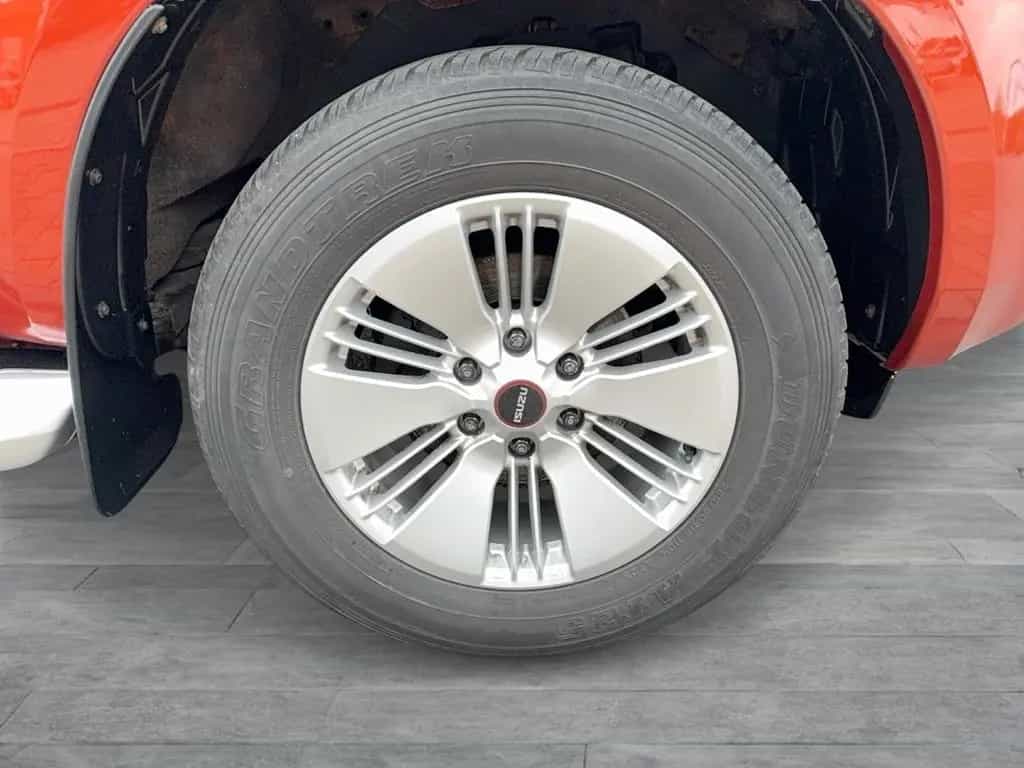 Isuzu D-Max Space Cab 4WD LS Anhängerkupplung Navi AH 08/2021-photo-6