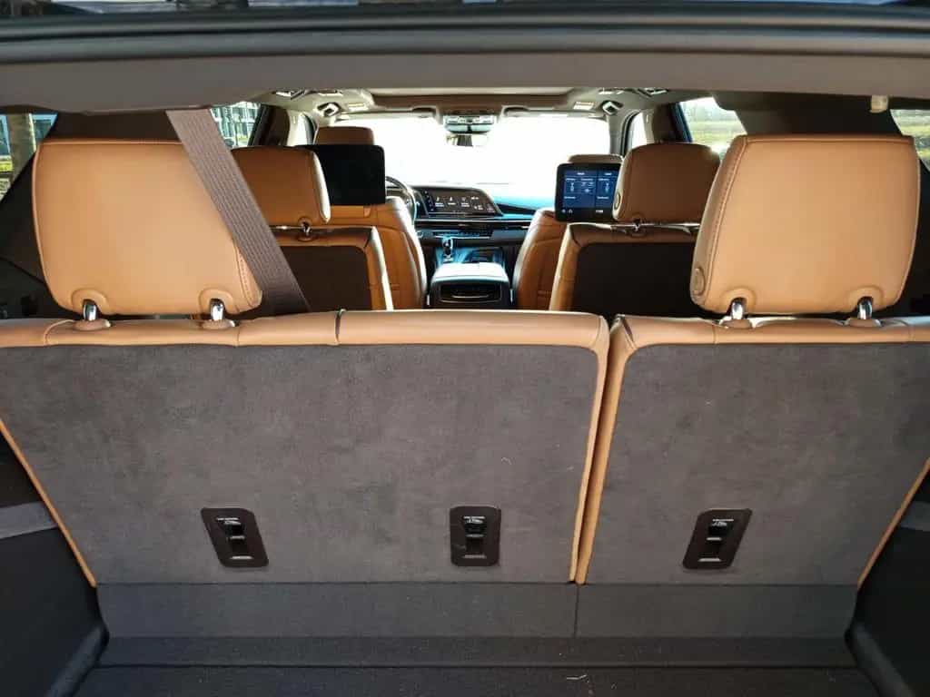 Cadillac Escalade Platinum 6.2L, 600, audio AKG, night v. 11/2021-photo-17