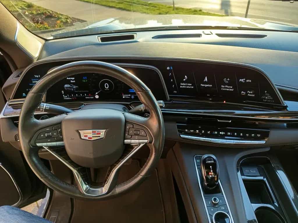 Cadillac Escalade Platinum 6.2L, 600, audio AKG, night v. 11/2021-photo-24