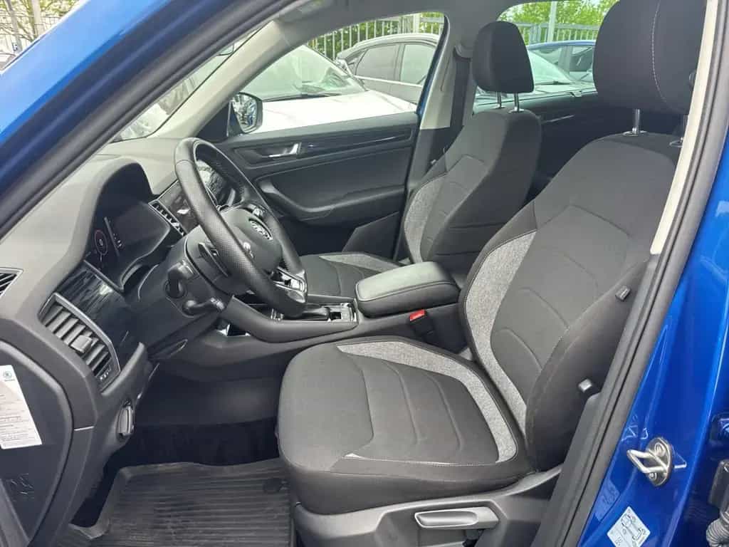 Skoda Kodiaq Drive 125 4x4 WR Navi App ACC 4xSitzheizu 12/2020-photo-6