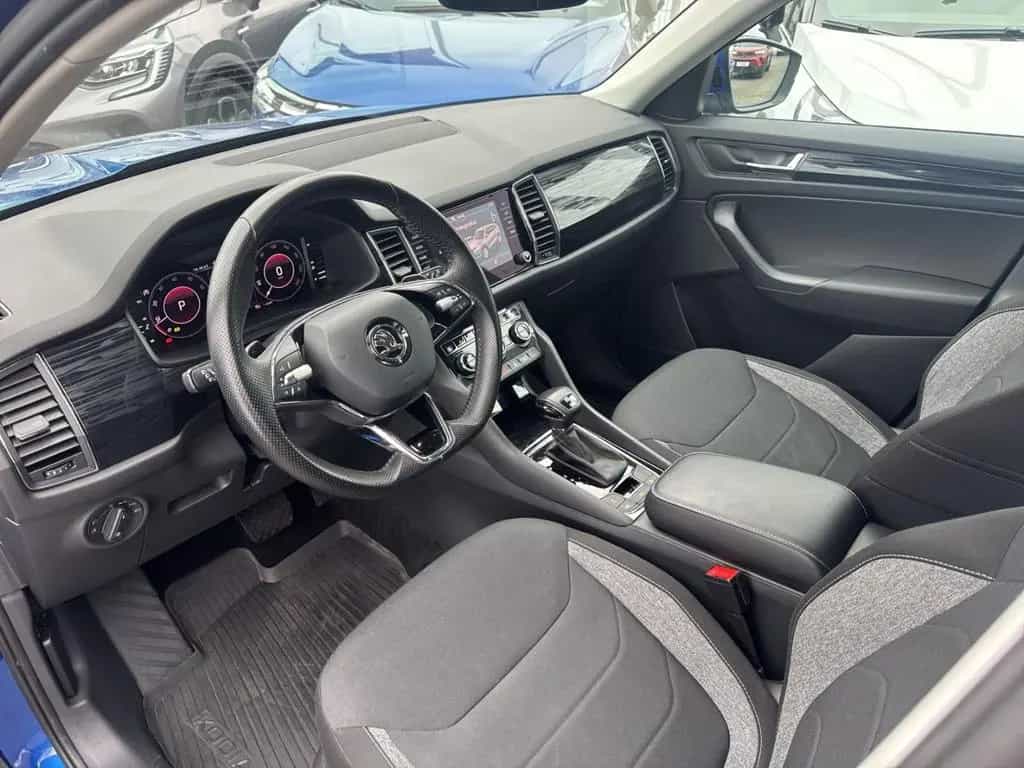 Skoda Kodiaq Drive 125 4x4 WR Navi App ACC 4xSitzheizu 12/2020-photo-7