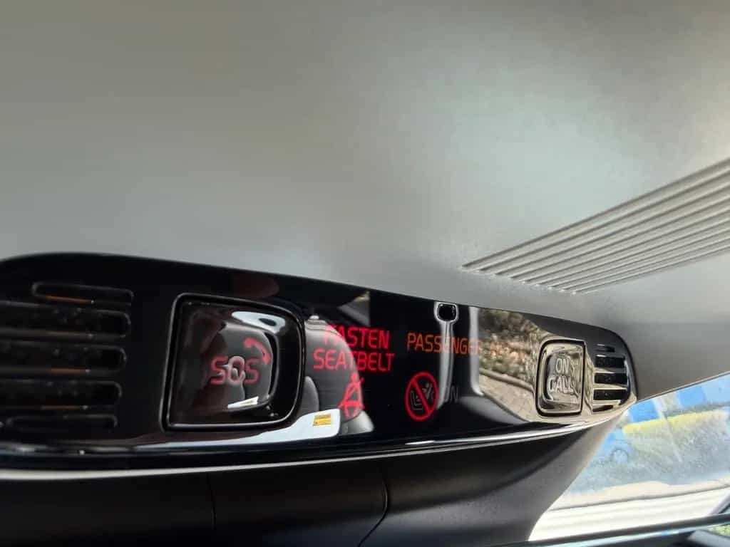 Volvo XC40 D4 AWD Momentum Pro #volvo #madebymerten 02/2020-photo-18