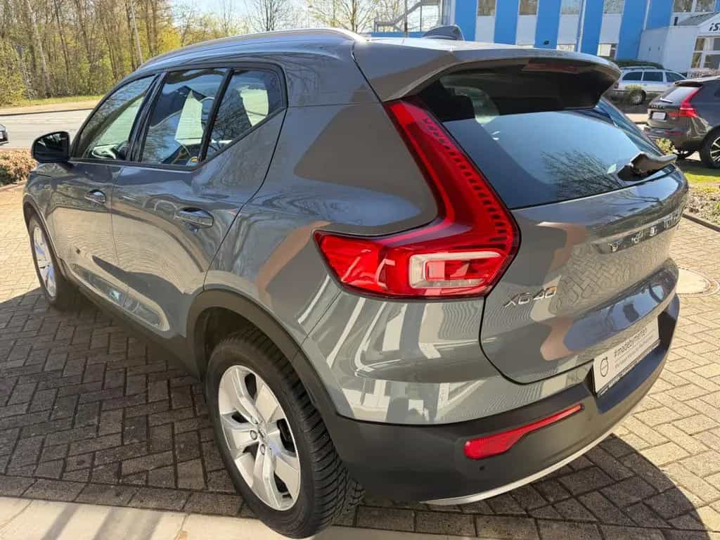 Volvo XC40 D4 AWD Momentum Pro #volvo #madebymerten 02/2020-photo-6