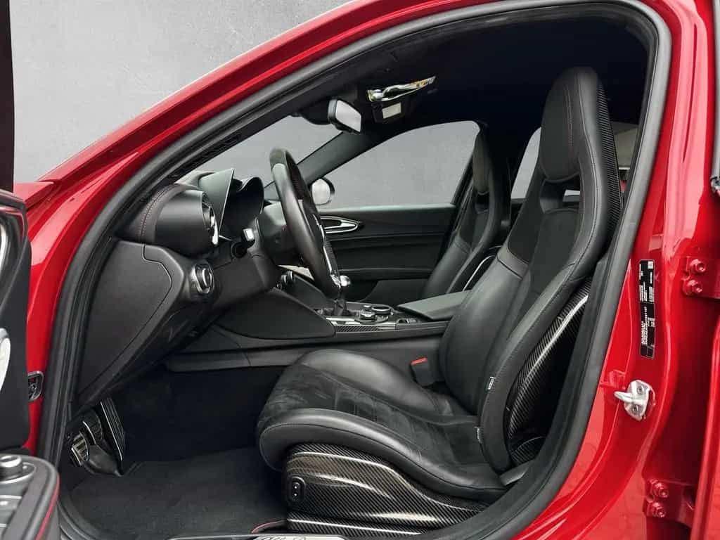 Alfa Romeo Giulia Quadrifoglio Keramik Carbon Handscha. 1Hd 12/2016-photo-9
