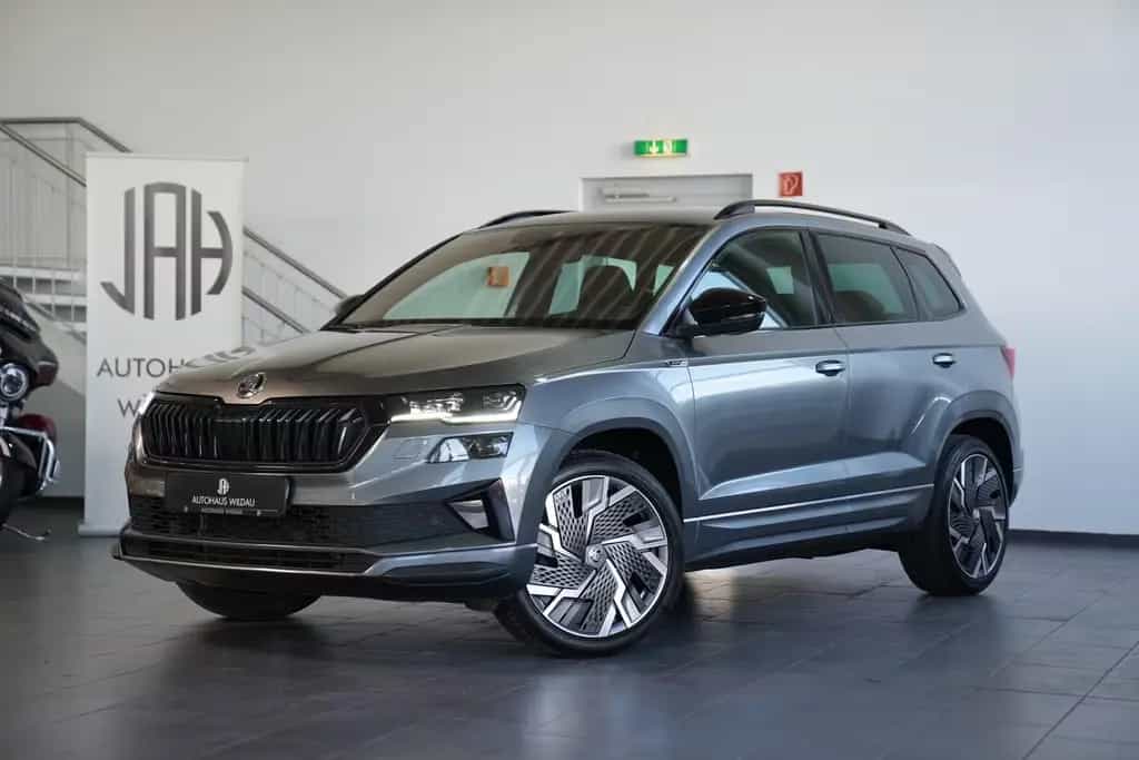 Skoda Karoq Sportline 4x4 *AUT*NAV*LED*AHK* 01/2023-photo-0