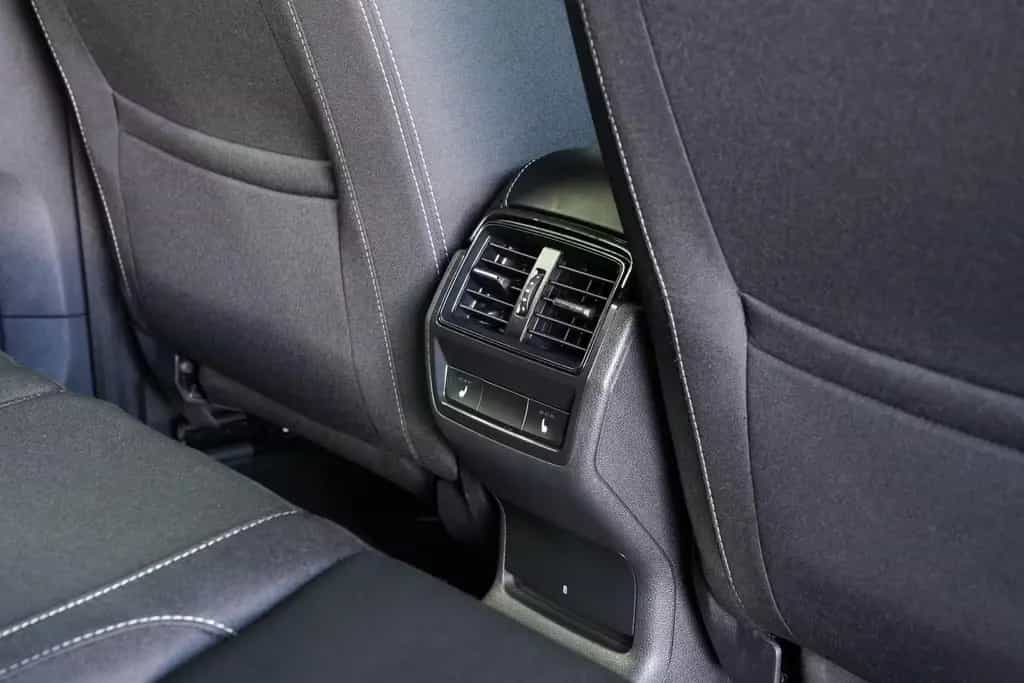 Skoda Karoq Sportline 4x4 *AUT*NAV*LED*AHK* 01/2023-photo-22