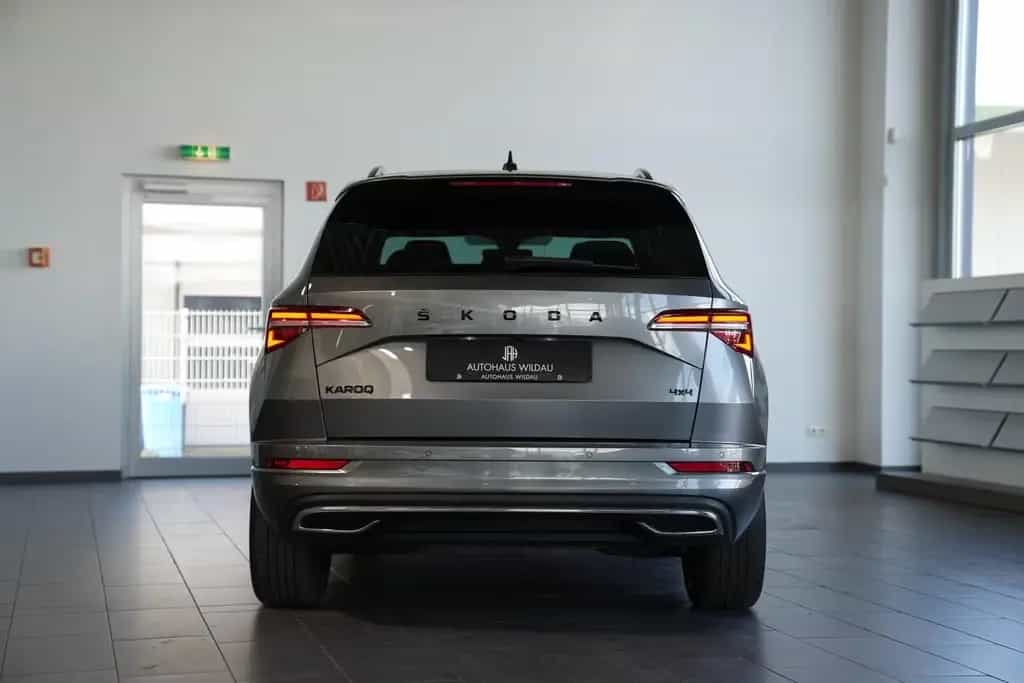 Skoda Karoq Sportline 4x4 *AUT*NAV*LED*AHK* 01/2023-photo-8