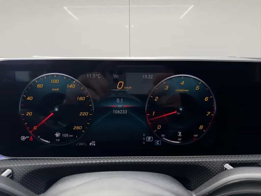 Mercedes-Benz A 220 4 MATIC AMG PANO AUTOMATIK WIDESC AHK LED 04/2019-photo-15