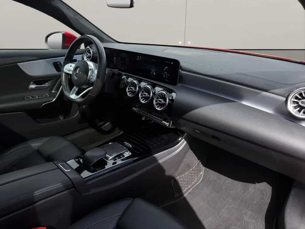 Mercedes-Benz A 220 4 MATIC AMG PANO AUTOMATIK WIDESC AHK LED 04/2019-photo-7
