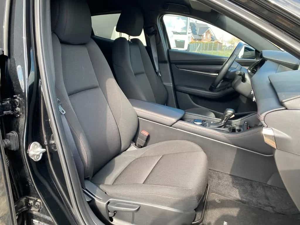 Mazda 3 LIMO HOMURA LED ALLWETTER SCHECKHEFT CARPLAY 01/2022-photo-36