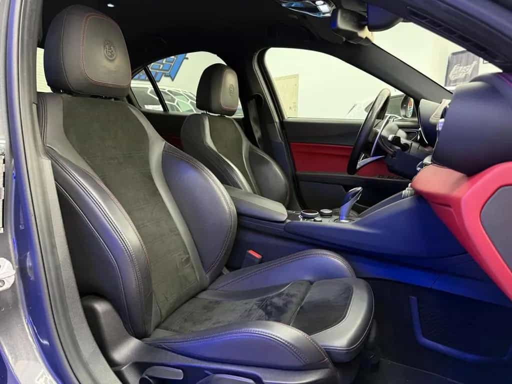 Alfa Romeo Giulia 2.9 V6 Bi-Turbo AT8 Quadrifogl 12/2018-photo-11
