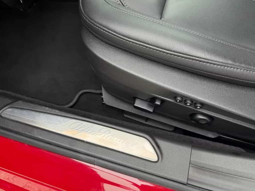 Alfa Romeo Giulia Ti Q4/MEMORY/ACC/NAVI/KAMERA/SHZ 07/2023-photo-14