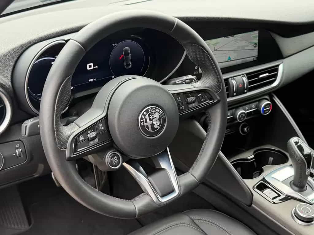 Alfa Romeo Giulia Ti Q4/MEMORY/ACC/NAVI/KAMERA/SHZ 07/2023-photo-19