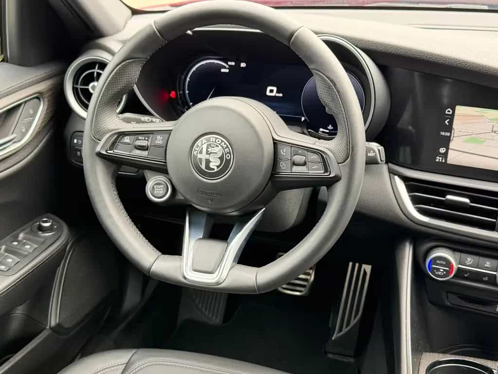 Alfa Romeo Giulia Ti Q4/MEMORY/ACC/NAVI/KAMERA/SHZ 07/2023-photo-33