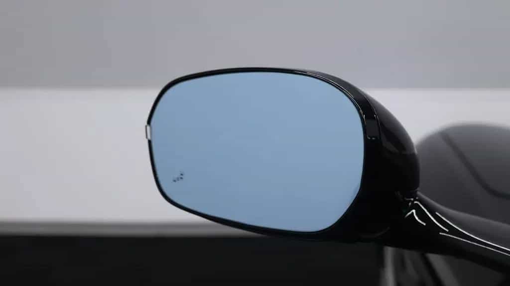 Aston Martin DB12 Coupe 09/2025-photo-26