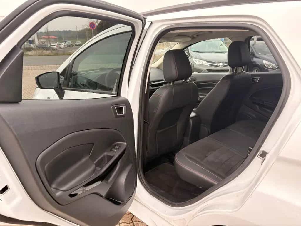 Ford EcoSport ST-Line 04/2020-photo-16