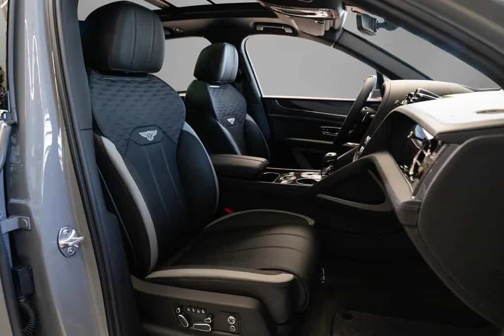 Bentley Bentayga Speed V8 null-photo-17