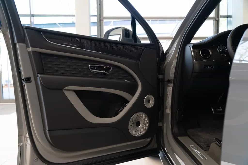 Bentley Bentayga Speed V8 null-photo-9