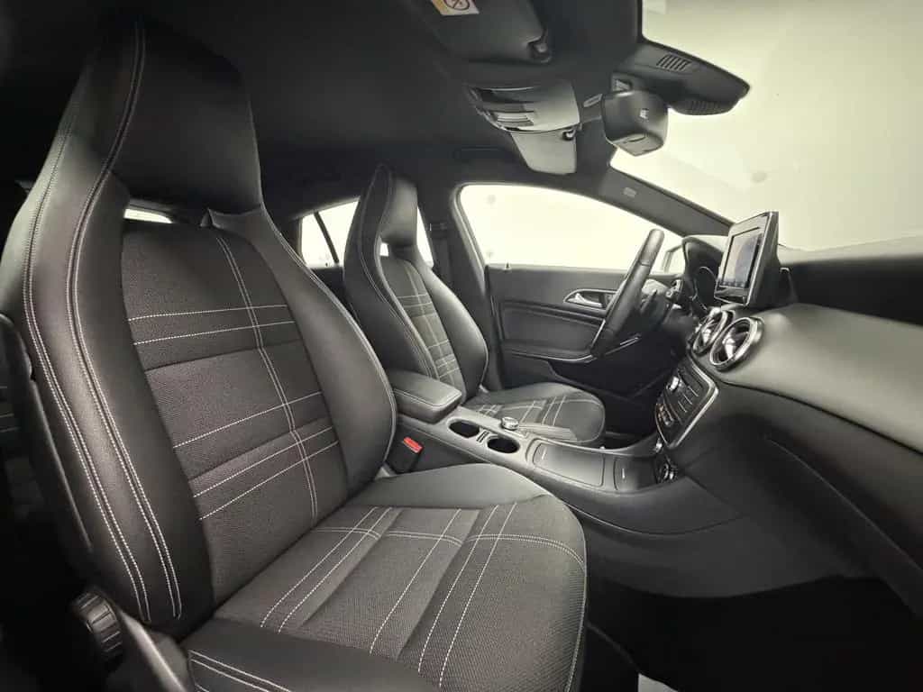 Mercedes-Benz CLA 200 d Shooting Brake Aut. Urban Sport AHK 04/2015-photo-10