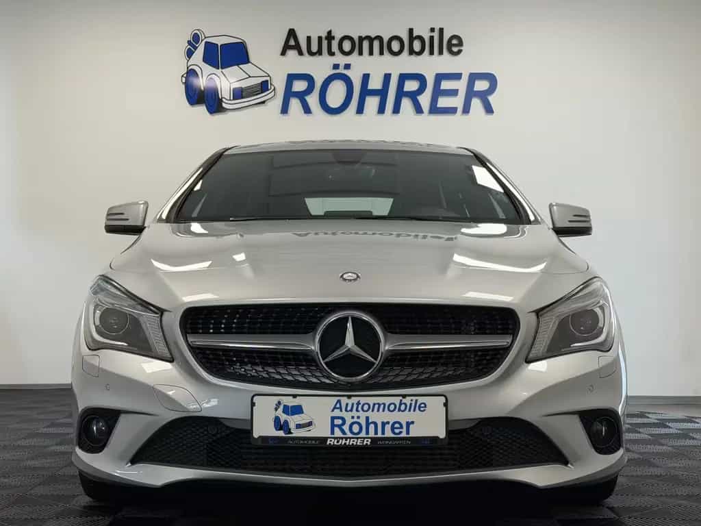 Mercedes-Benz CLA 200 d Shooting Brake Aut. Urban Sport AHK 04/2015-photo-2