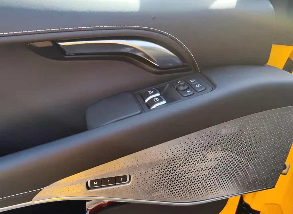 Lotus Emira 2.0 AMG-Turbo First Edition 07/2024-photo-8