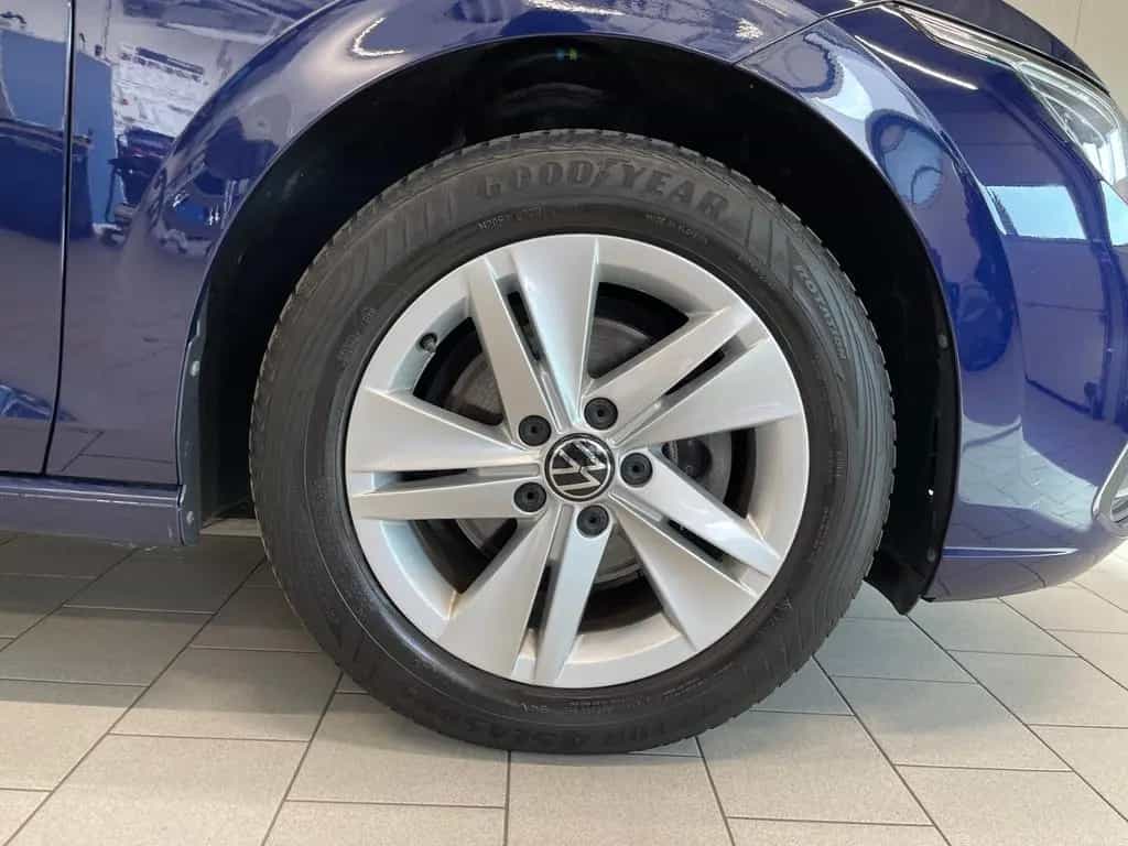 Volkswagen Golf VIII Life 1.5 eTSI DSG STANDHZG 12/2020-photo-25