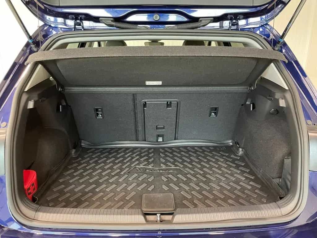 Volkswagen Golf VIII Life 1.5 eTSI DSG STANDHZG 12/2020-photo-4