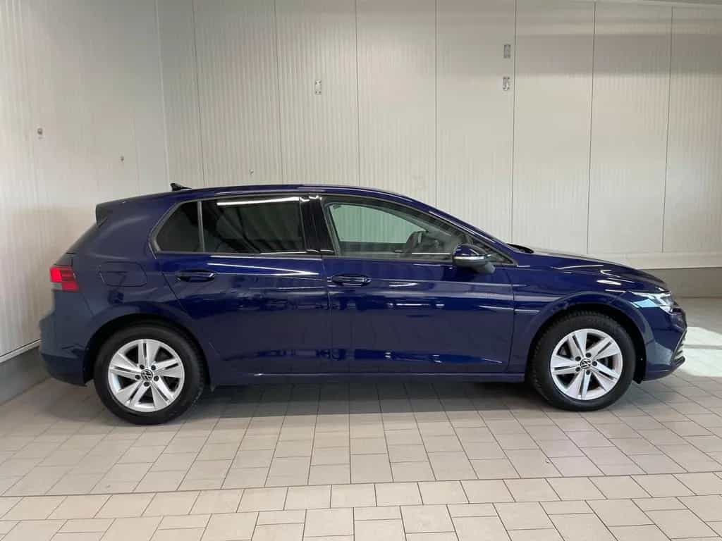 Volkswagen Golf VIII Life 1.5 eTSI DSG STANDHZG 12/2020-photo-5