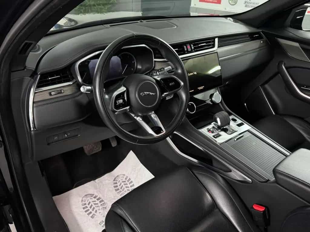 Jaguar F-Pace S AWD |Memory|Kamera|LED|AHK|1-Hand 03/2022-photo-7