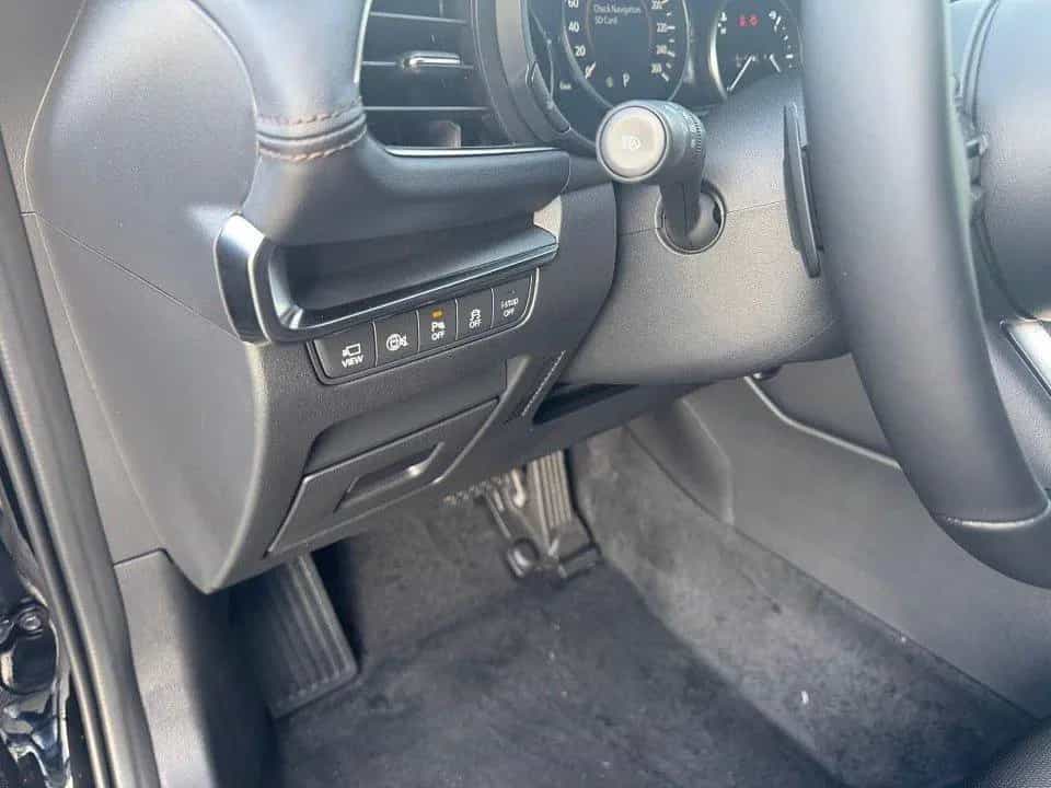 Mazda 3 2.5 (140PS) Autom. Exclusive-Line 360* CarPlay 04/2026-photo-12