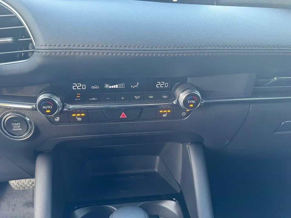 Mazda 3 2.5 (140PS) Autom. Exclusive-Line 360* CarPlay 04/2026-photo-17