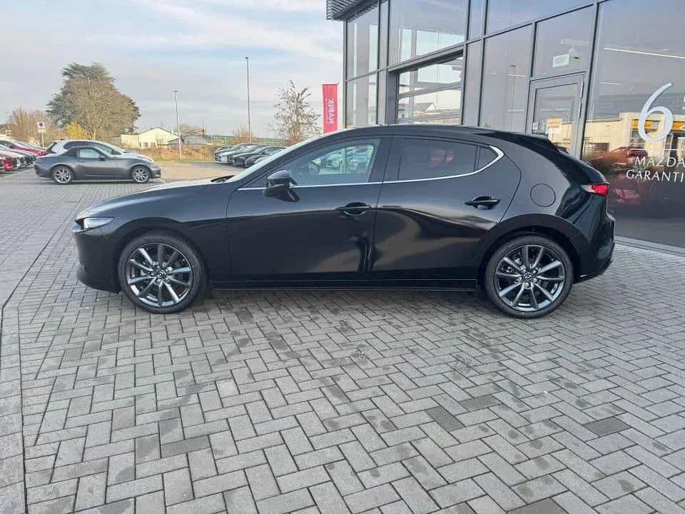 Mazda 3 2.5 (140PS) Autom. Exclusive-Line 360* CarPlay 04/2026-photo-3