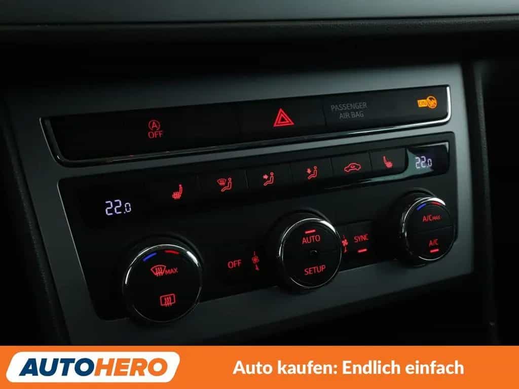 Seat Leon 1.4 TSI Xcellence *TEMPO*PDC*SHZ*ALU* 12/2017-photo-21