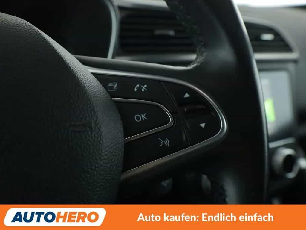 Renault Kadjar 1.3 TCe Bose Edition Aut.*NAVI*PDC*SHZ* 02/2019-photo-28