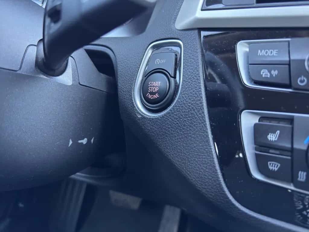 BMW 1 Series 118i Advantage Steptronic LED/NAVI/TEMPOMAT/SHZ 04/2019-photo-22