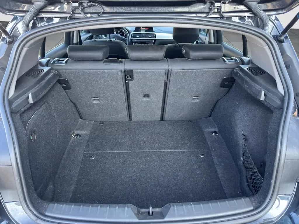 BMW 1 Series 118i Advantage Steptronic LED/NAVI/TEMPOMAT/SHZ 04/2019-photo-29